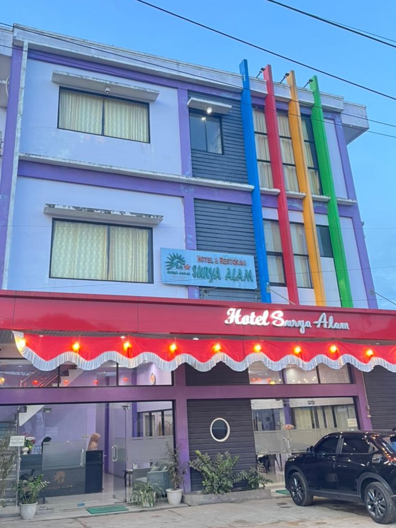 Tampilan Hotel Surya Alam